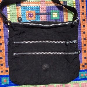 Kipling cross body bag Perfect condition